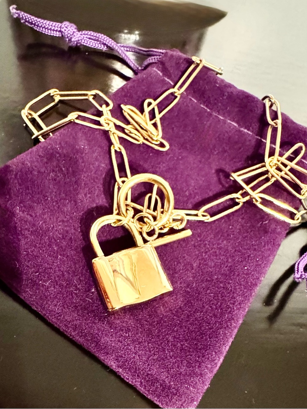New ADORNIA 14K Gold Over Stainless Steel Paperclip Padlock Necklace 18" - Picture 4 of 5